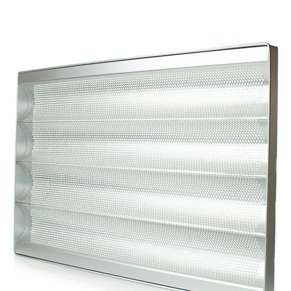 Противень для выпечки багетов Foodatlas 600х400 алюминий перф. в ЦИРИ - профессиональная посуда и инвентарь для общепита Противень для выпечки багетов Foodatlas 600х400 алюминий перф. - современная посуда и инвентарь для вашего ресторана или кафе