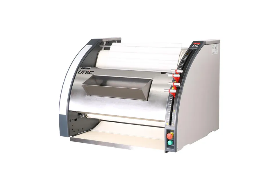 Тестозакаточная машина Jac Unic в ЦИРИ - новое в хлебопекарных и кондитерских технологиях Анонс Тестозакаточная машина Jac Unic - современное оборудование для хлебопечения и кондитерских изделий