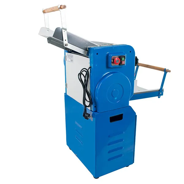 Тестораскатка-лапшерезка электрическая Foodatlas DZM-350 Тестораскатка-лапшерезка электрическая Foodatlas DZM-350