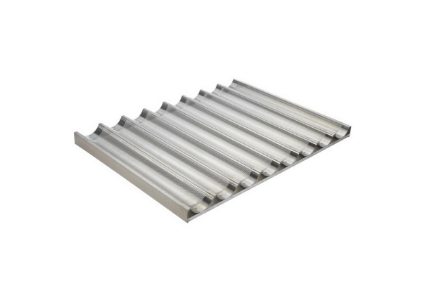 Лист для выпечки WLBake 016544 (800х600, алюм., багет., перф.) фото в #REGION_NAME_DECLINE_PP#